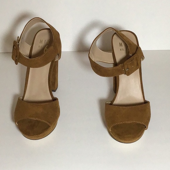 Mix No. 6 Yenia Sandals - Picture 1 of 7